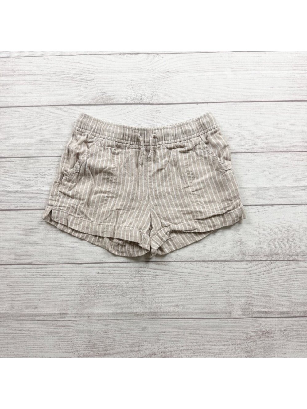 Old Navy Girls Beige Striped Casual Pull On Shorts M 8
